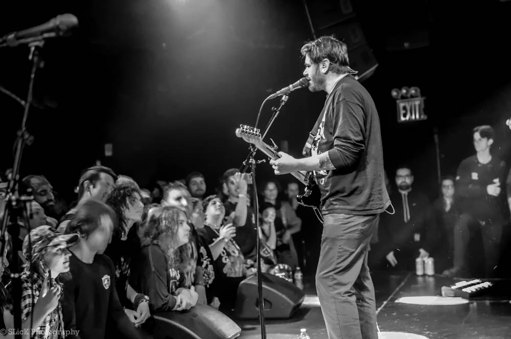 Free Throw live in concert